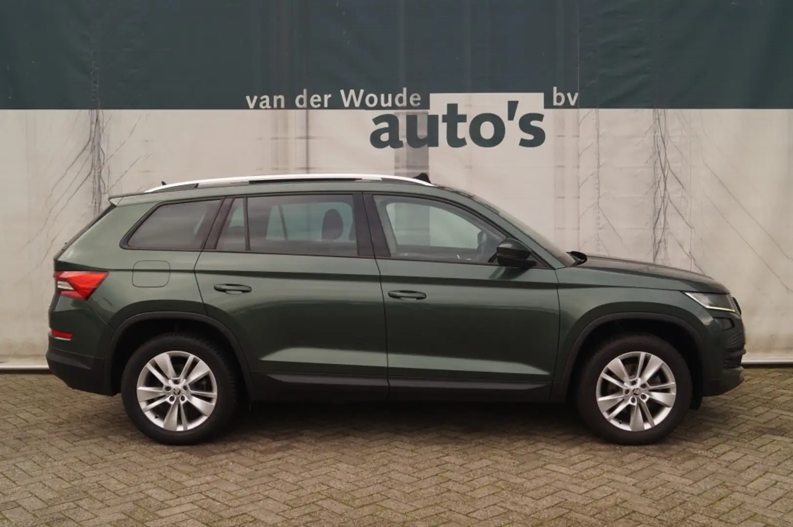 Skoda Kodiaq 1.5 TSI 150pk DSG 4x4 Scout Business -LEER-PANO- Vert - 2