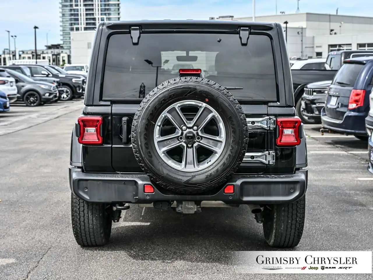 Jeep Wrangler снимка Jeep Wrangler