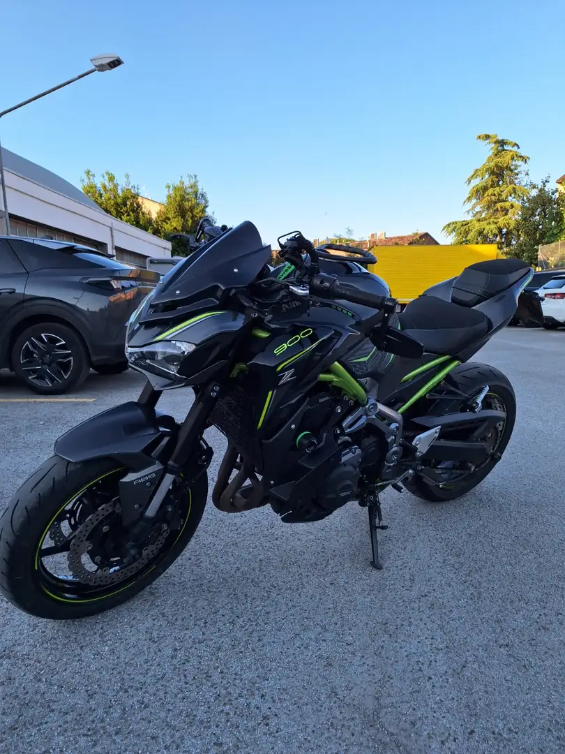 Kawasaki Z 900 Šedá - 1