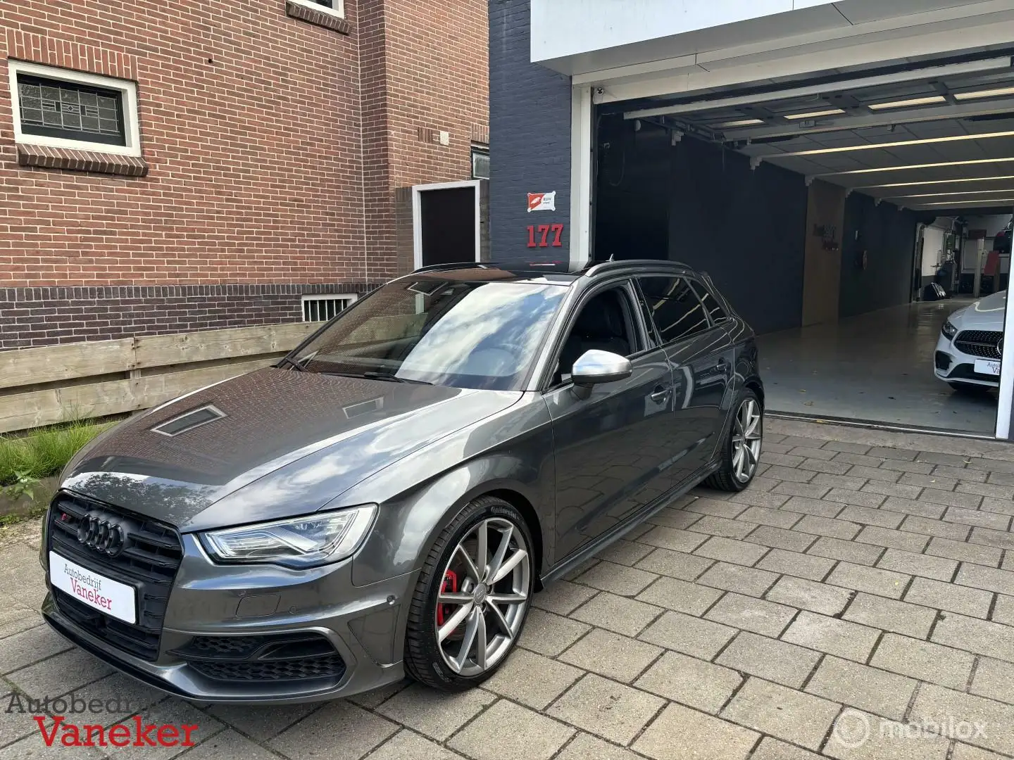 Audi S3 quattro|Pano|B&O|ACC|CAM|Daytona grey|Dealer onder Grijs - 2