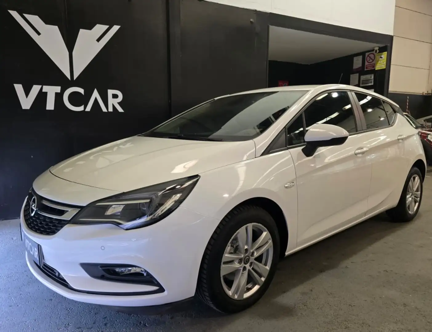 Opel Astra 1.6CDTi S/S Dynamic 110 Blanco - 2