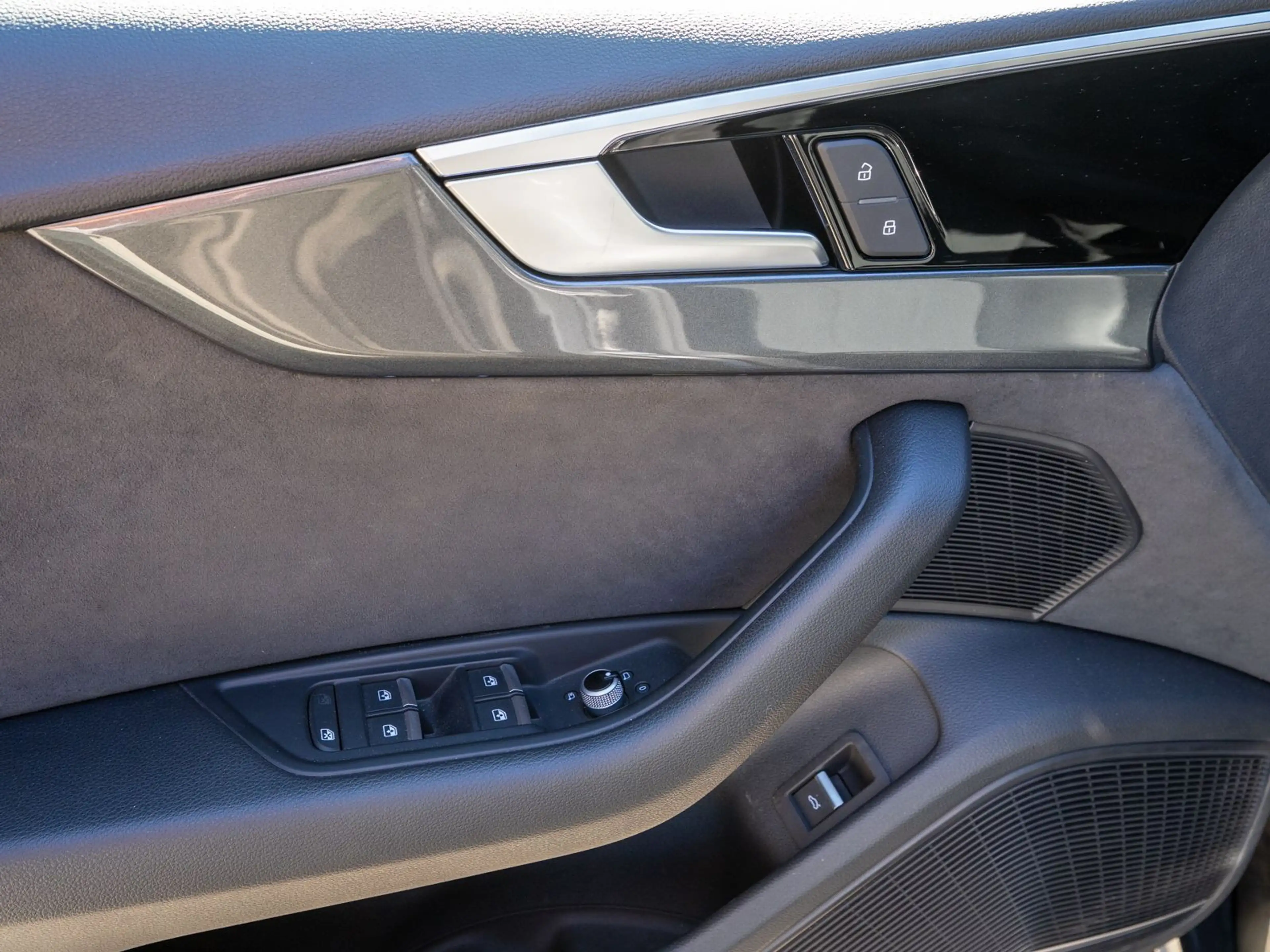 Audi S5 3.0TDI quattro tiptron RFK PANO B&O — photo 11