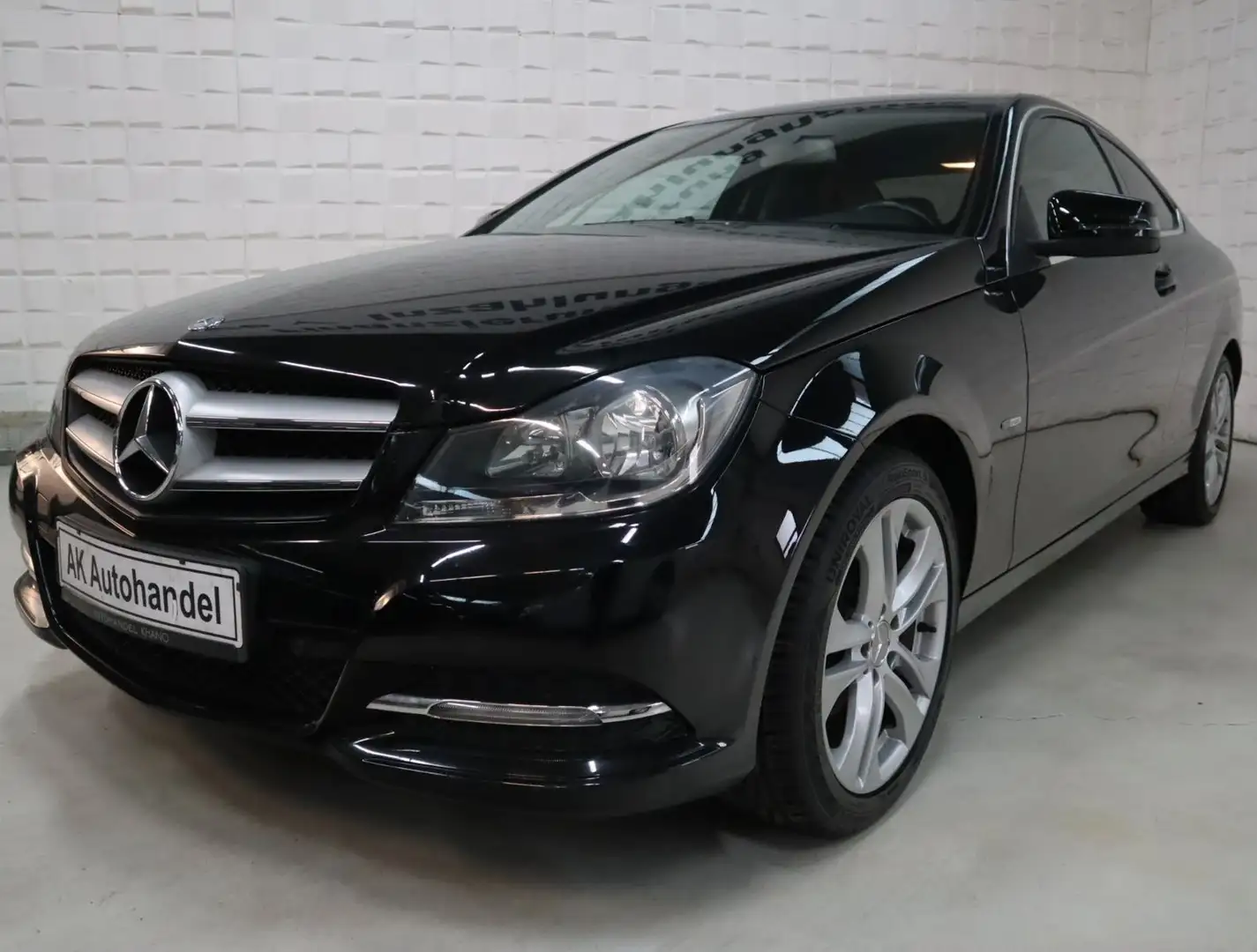 Mercedes-Benz C 180 C180 Coupe CGI BlueEfficiency Navi Leder PDC SHZ Nero - 1