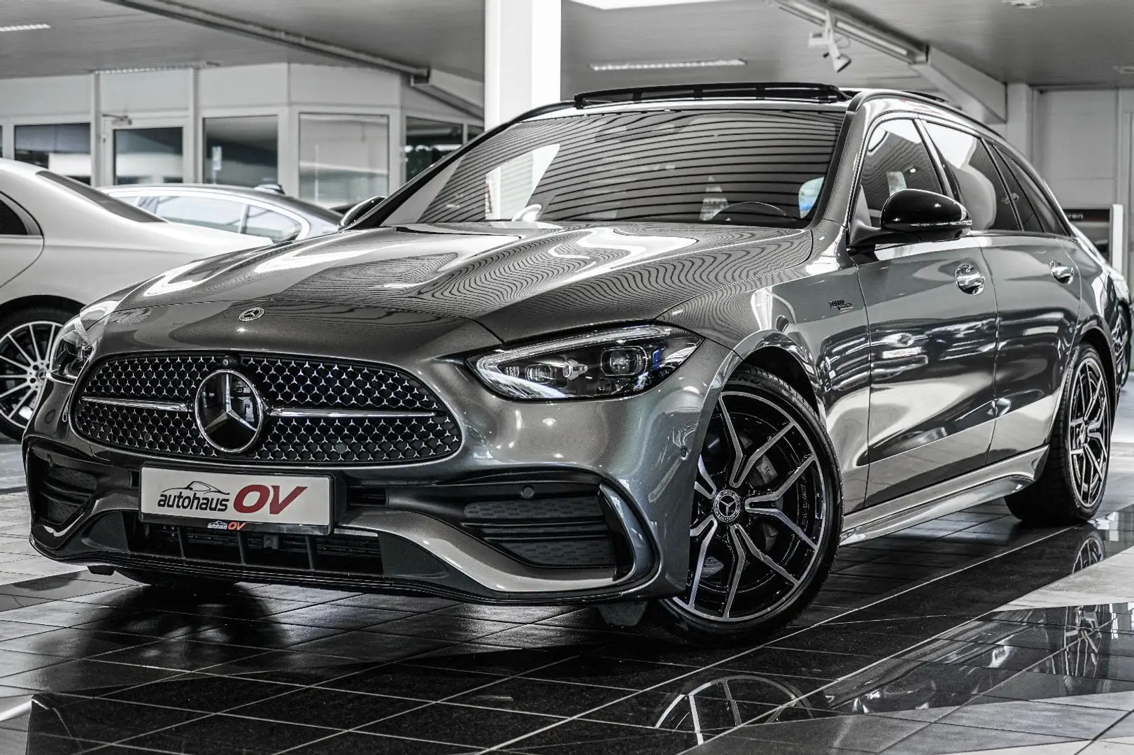 Mercedes-Benz C 300 d*AMG*Night*Head*360*ACC*Massage*Laser*Pano Gris - 1