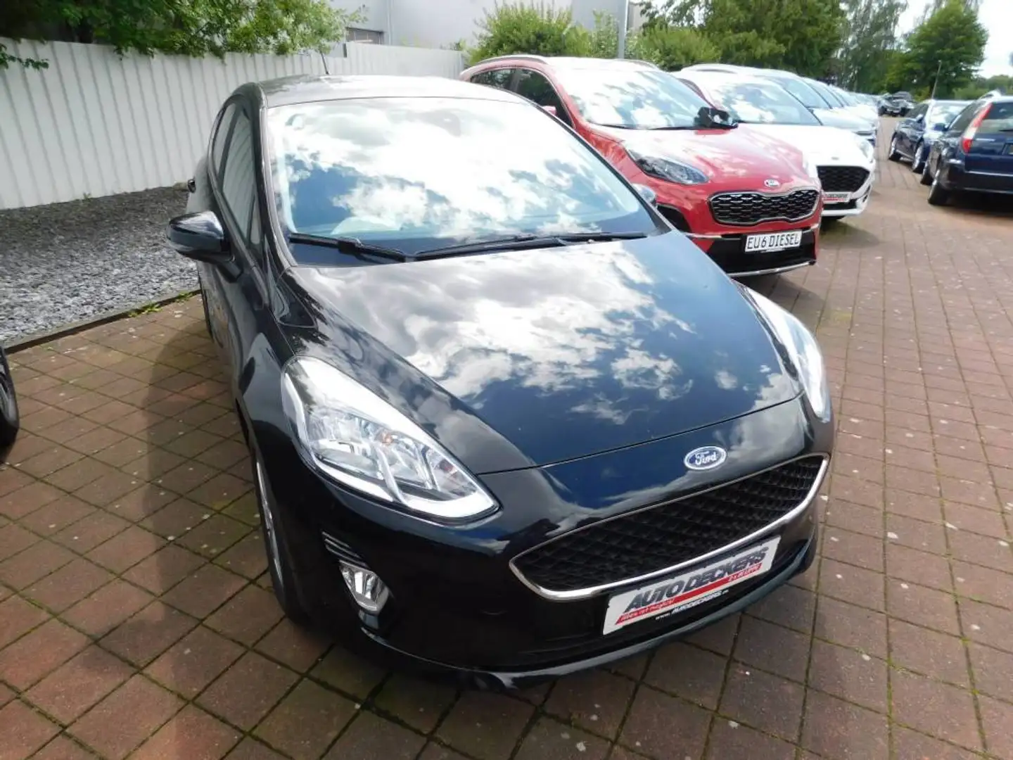 Ford Fiesta 1,1 Cool&Connect S/S NAVI LED LM15 Schwarz - 1