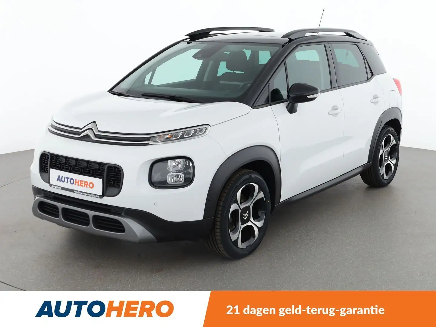 Citroen C3 Aircross 1.2 PureTech Shine Wit - 1