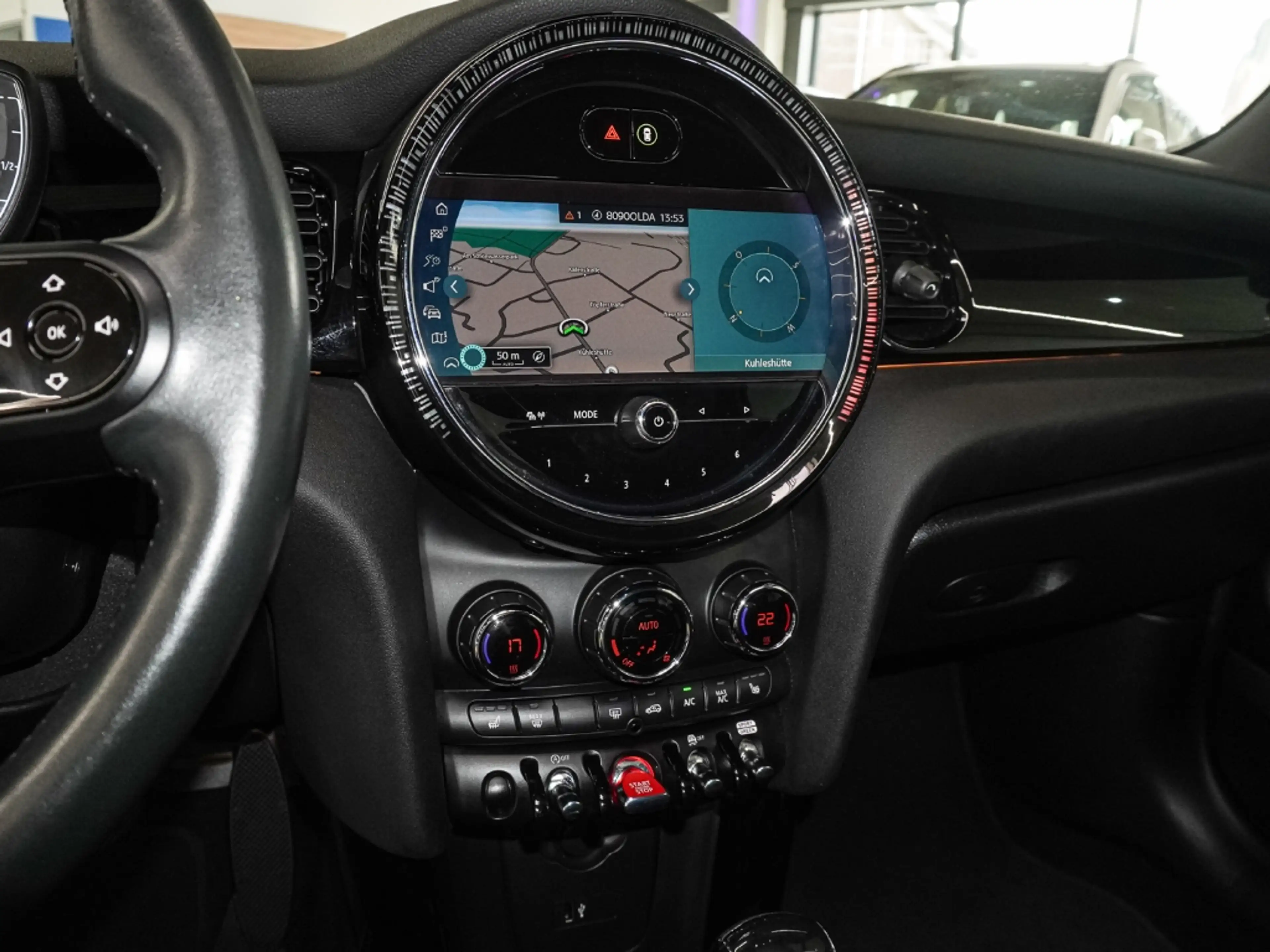 MINI Cooper Cabrio Classic Trim El. Verdeck Navi LED Mehrzonenklima A — photo 12