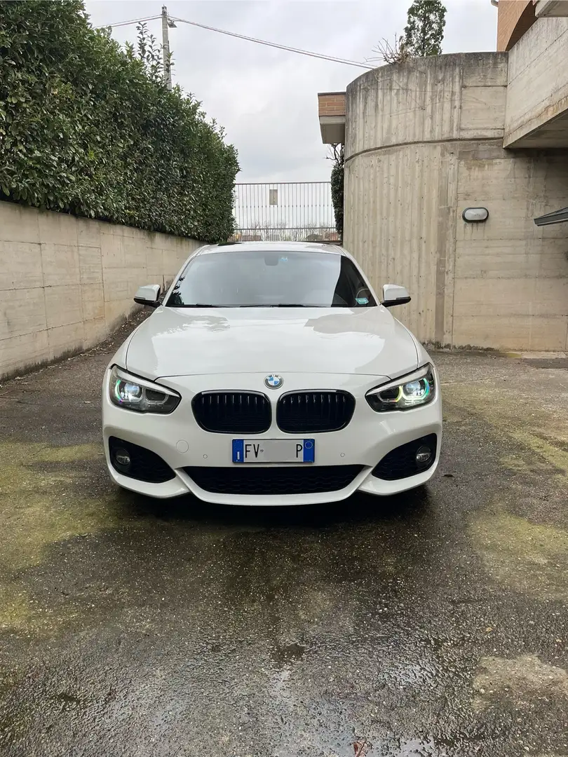 BMW 116 116d Msport F20 - 2019 - 1
