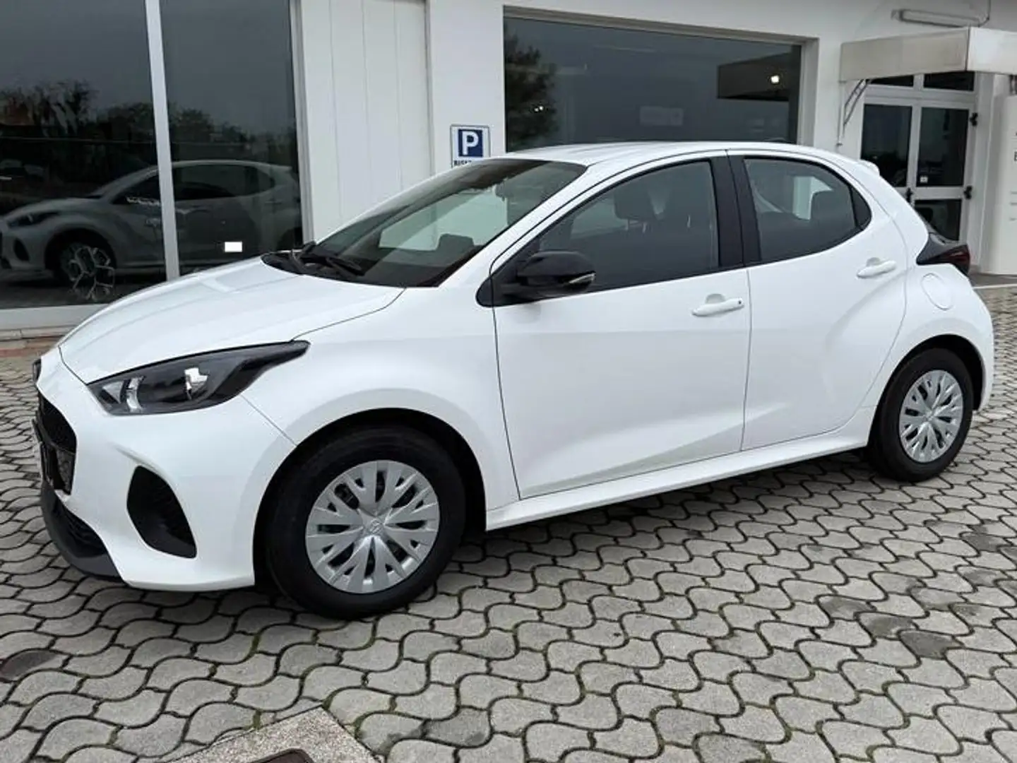 Mazda 2 1.5 VVT-i FULL HYBRID e-CVT 116CV Prime Line Wit - 1