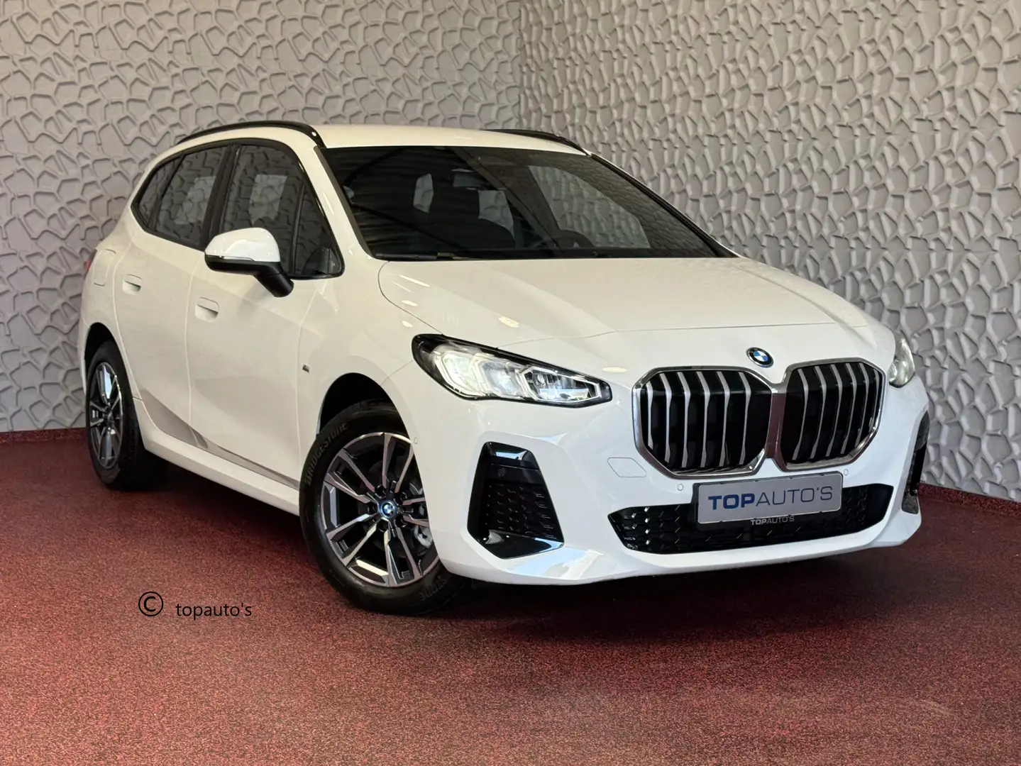 BMW 225 2-serie Active Tourer 225E XDRIVE 245PK M SPORT LE Wit - 1