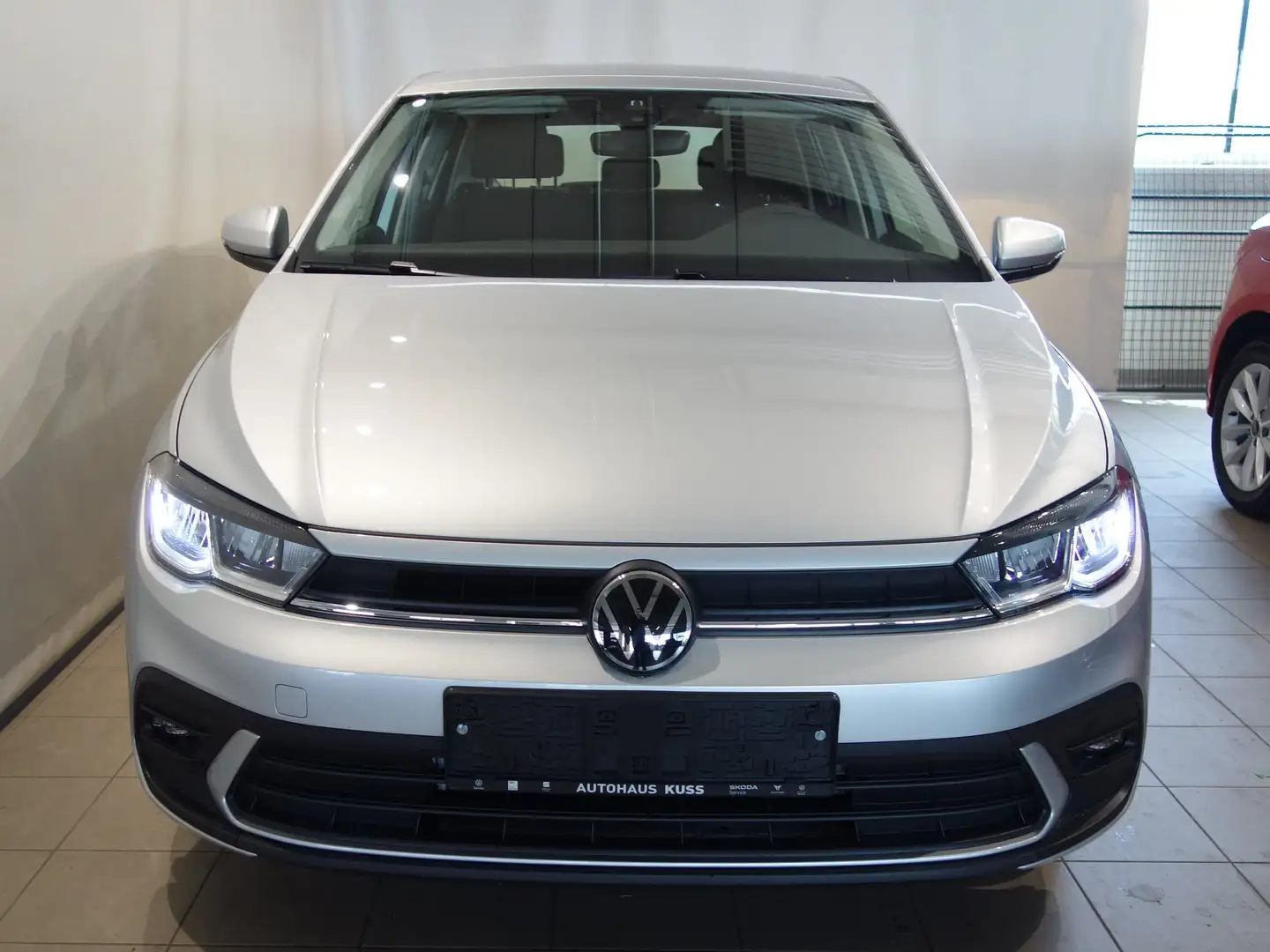 Volkswagen Polo 4Me Grau - 2