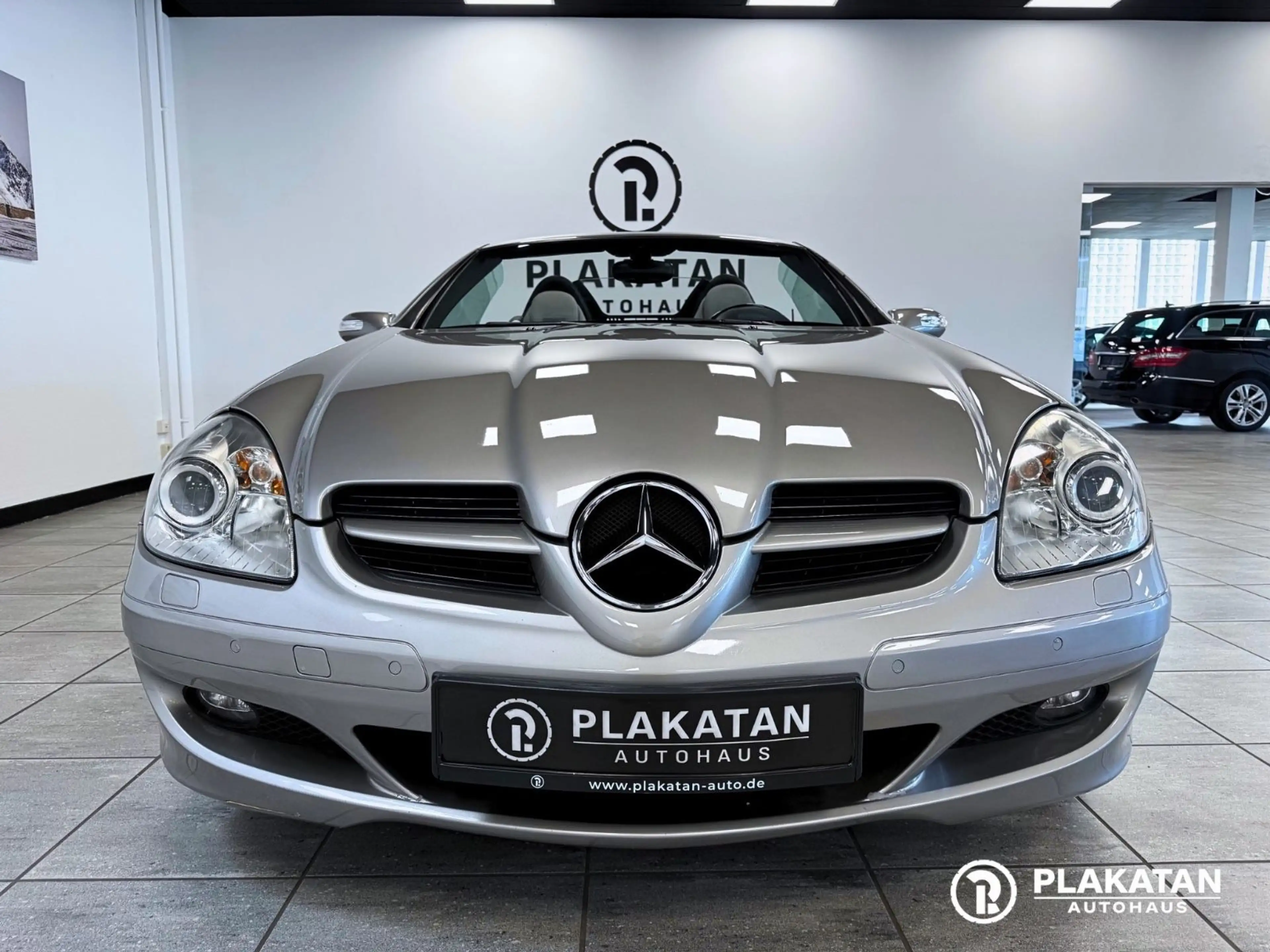 Mercedes-Benz SLK 200 Kompressor Leder Airscarf Bi-xenon — photo 2