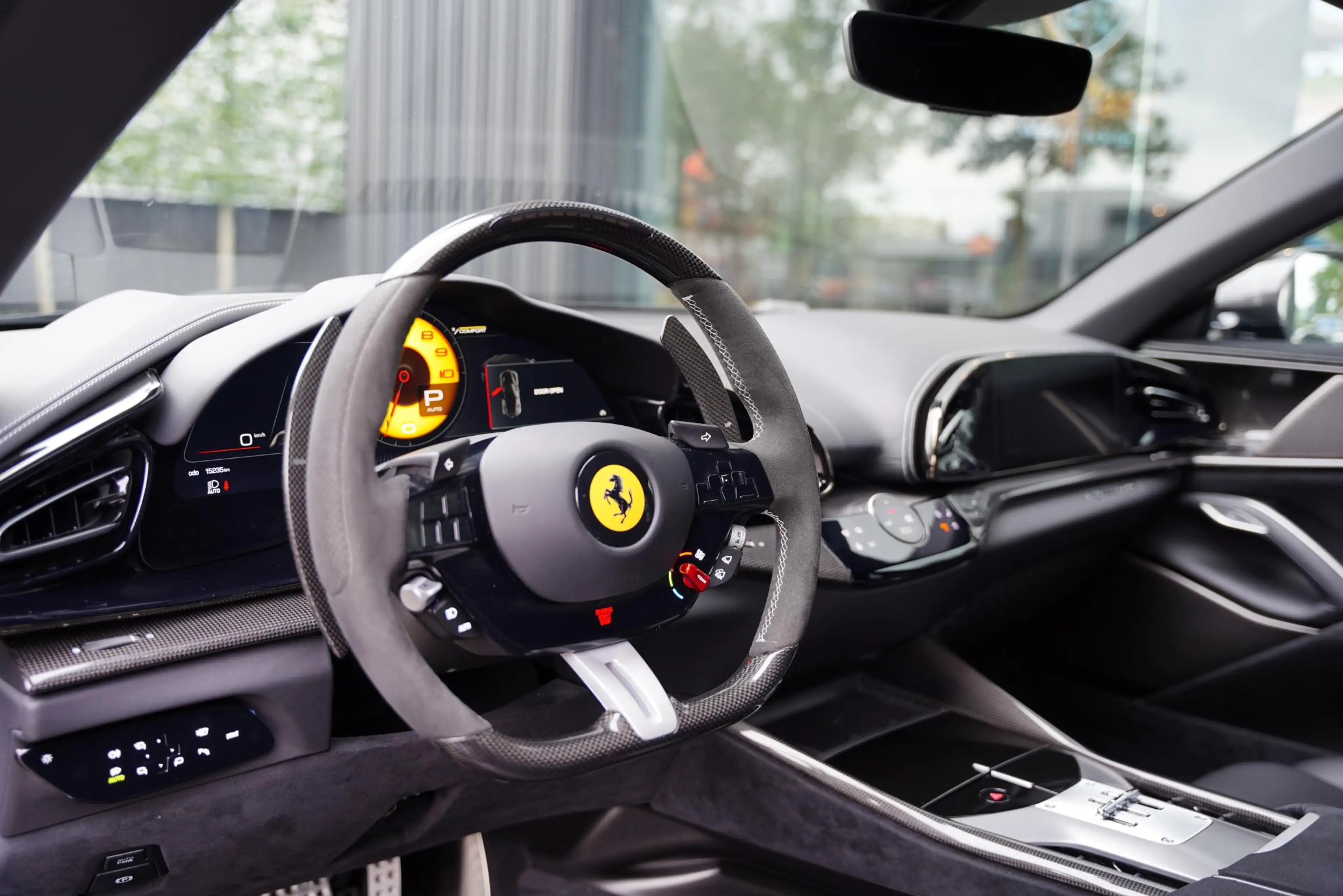 Ferrari Purosangue 6.5 V12 / Retrofit Steering Wheel / Full Carbon / — photo 4