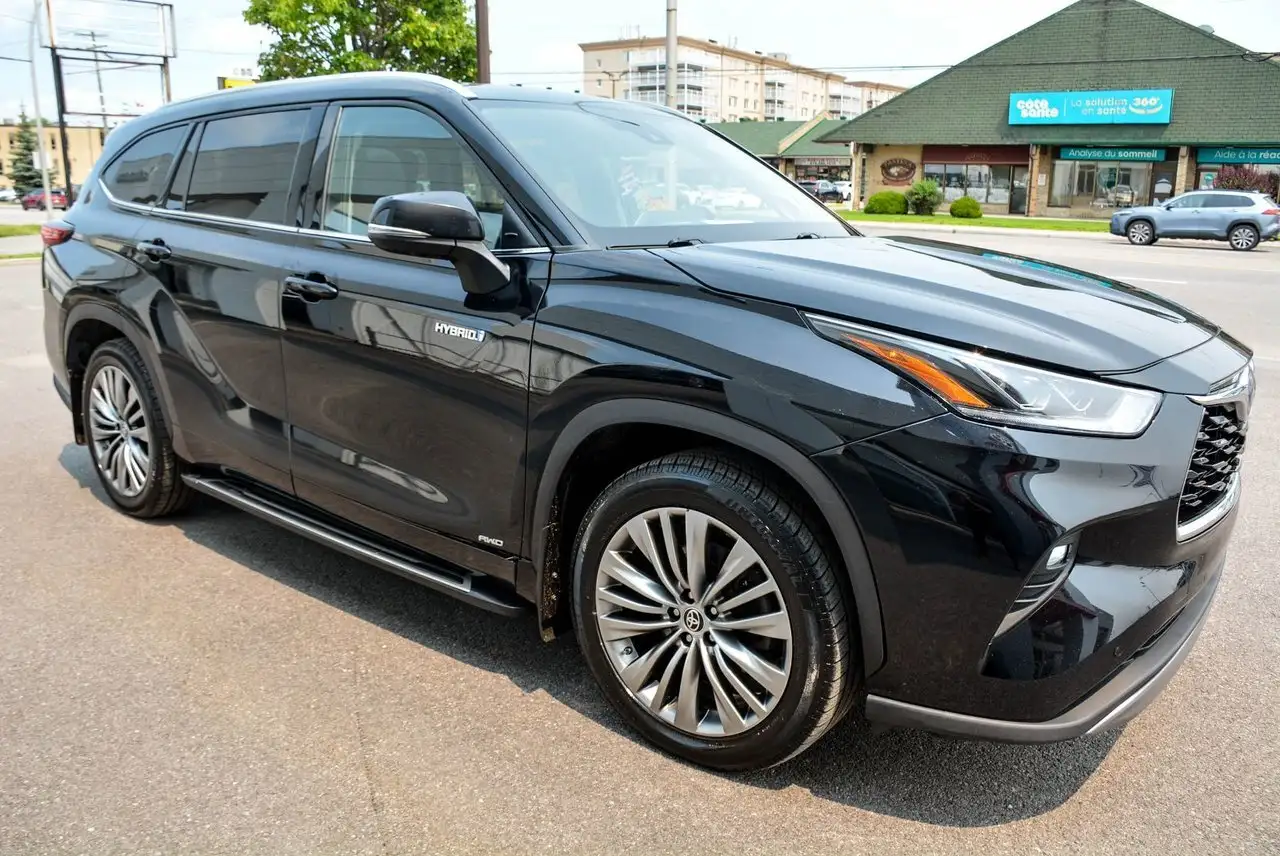 Toyota Highlander photo Toyota Highlander