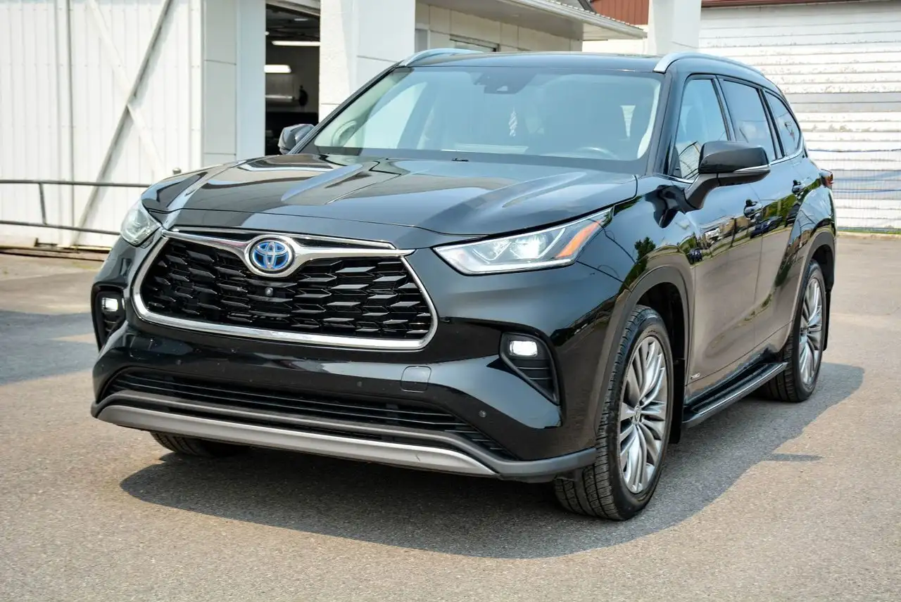 Toyota Highlander photo Toyota Highlander