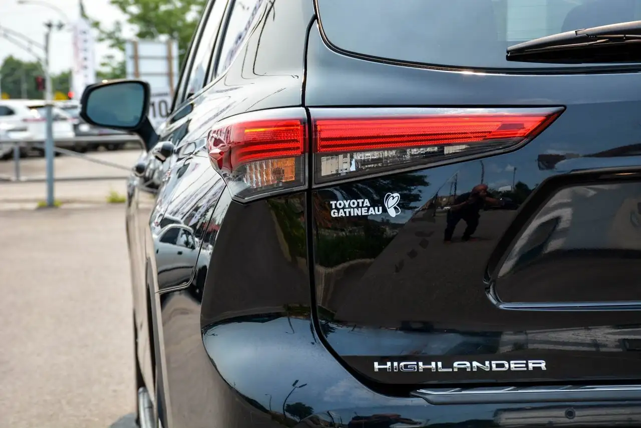 Toyota Highlander photo Toyota Highlander