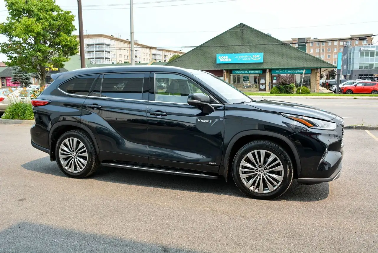 Toyota Highlander photo Toyota Highlander