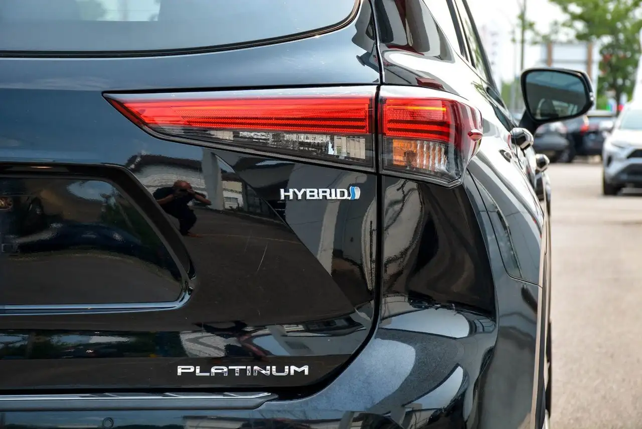 Toyota Highlander photo Toyota Highlander