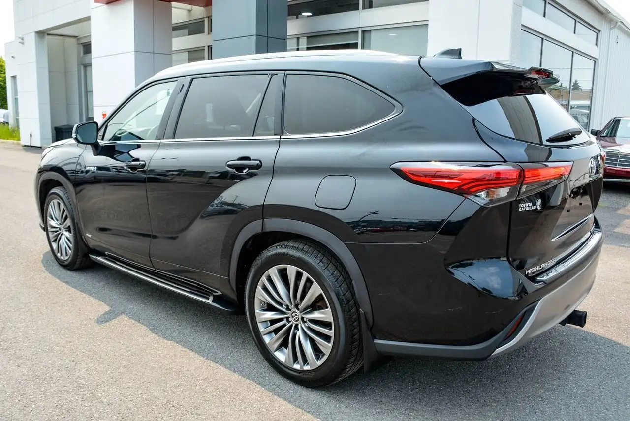 Toyota Highlander photo Toyota Highlander