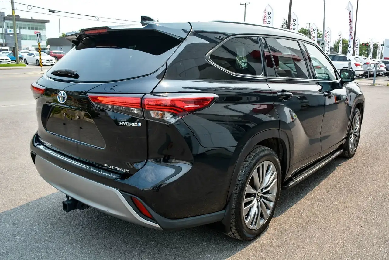 Toyota Highlander photo Toyota Highlander