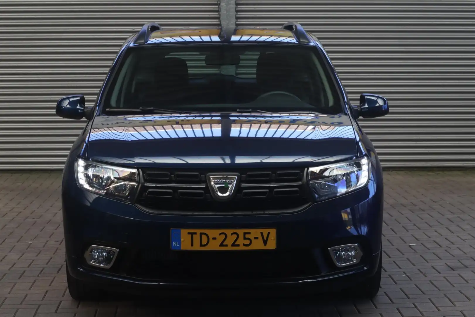 Dacia Logan MCV 0.9 TCe Laureate | PDC | CAMERA | CRUISE Blau - 2