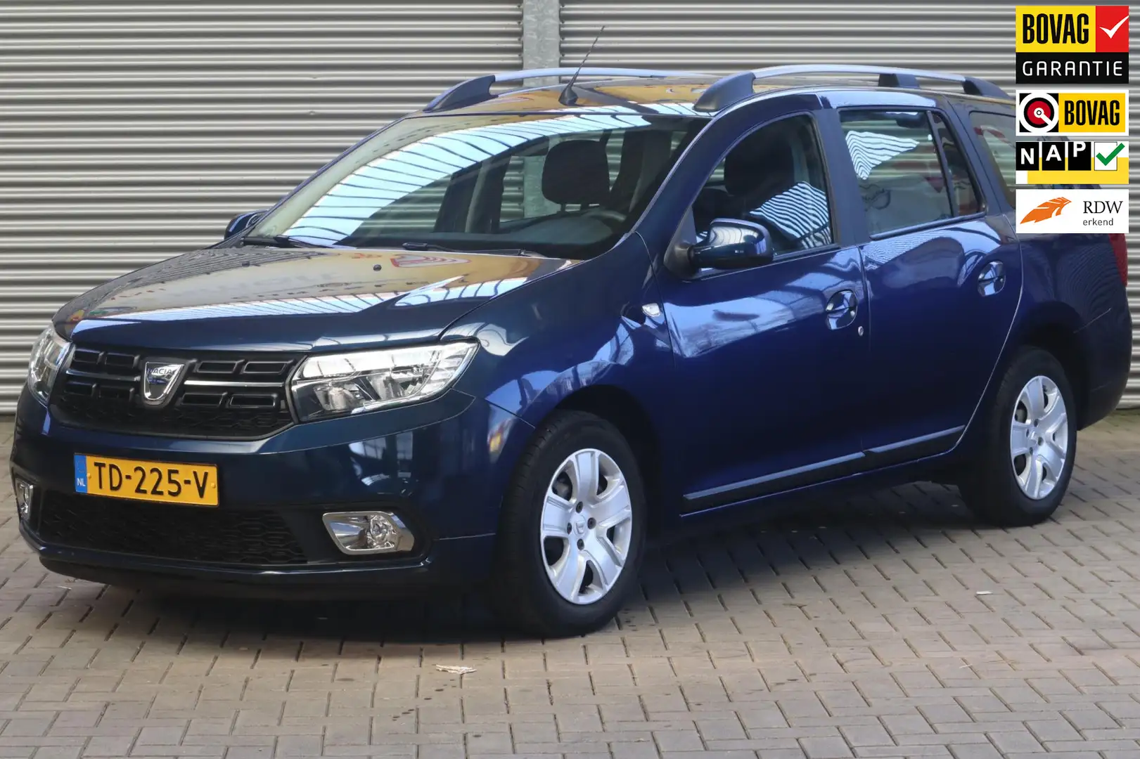 Dacia Logan MCV 0.9 TCe Laureate | PDC | CAMERA | CRUISE Blau - 1
