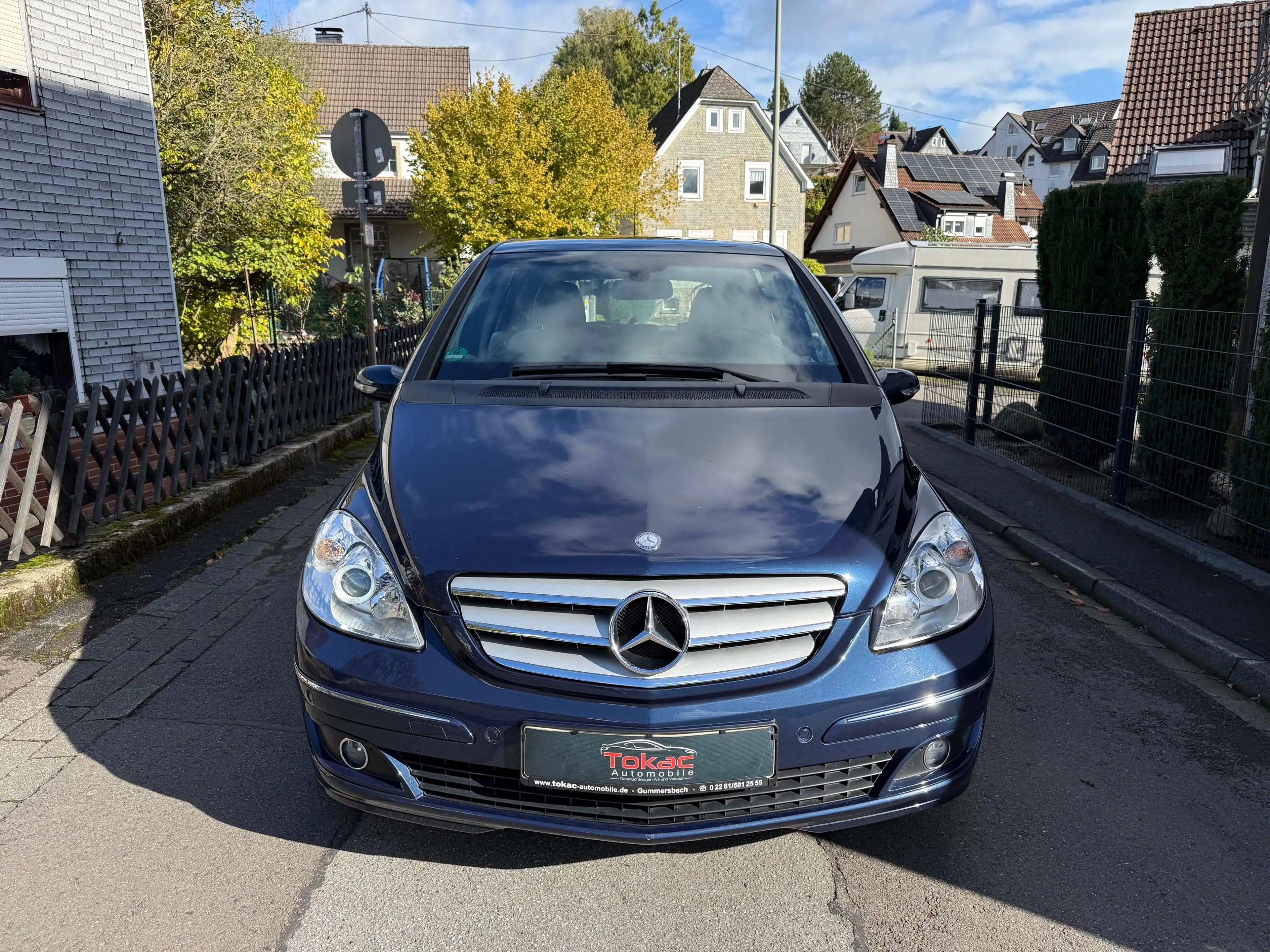 Mercedes-Benz B 200 B 200 Automatik*NAVI*PDC*TEMP*LEDER*SHZ* — photo 2