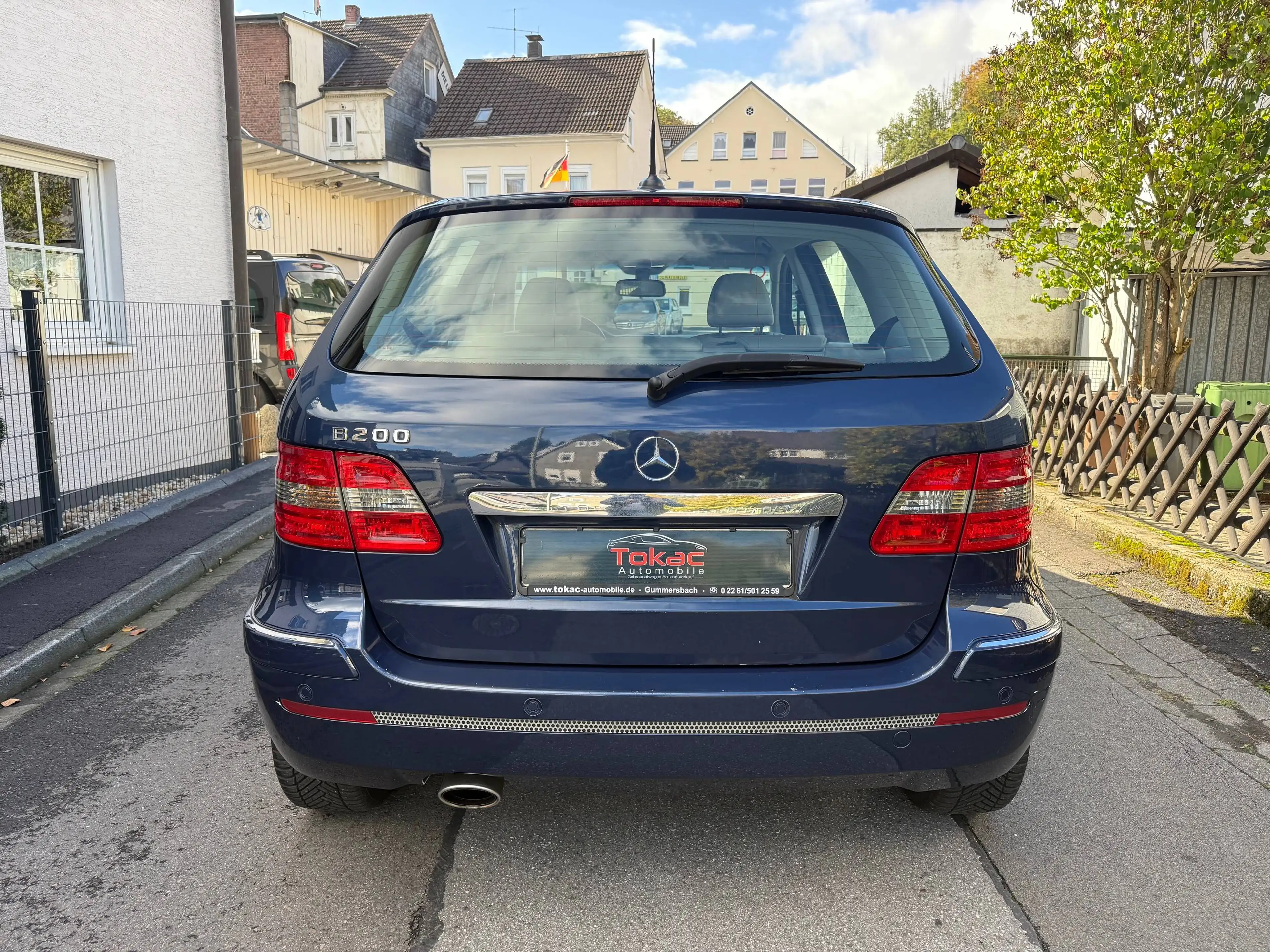 Mercedes-Benz B 200 B 200 Automatik*NAVI*PDC*TEMP*LEDER*SHZ* — photo 5