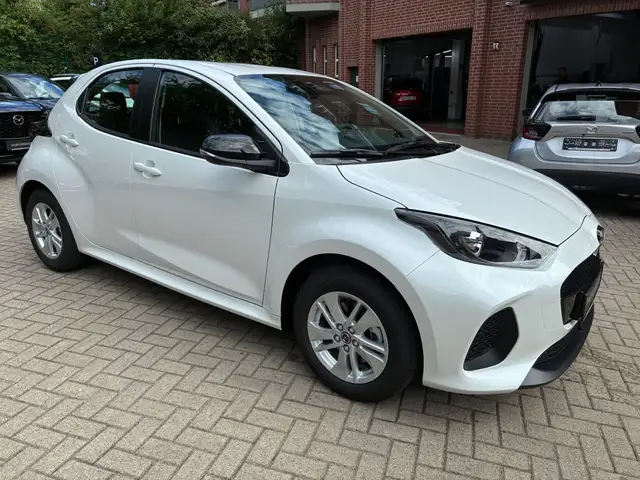 Mazda 2 Hybrid VVT-i 116 e-CVT FWD CENTRE-LINE