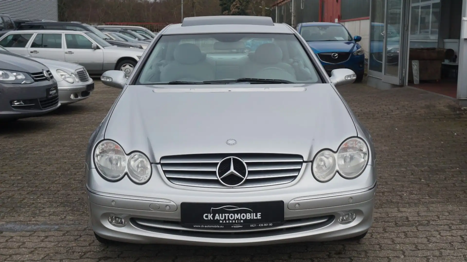 Mercedes-Benz CLK 240 ELEGANCE GSD*LEDER*PDC*TEMPO*AUTOMATIK!! Plateado - 1
