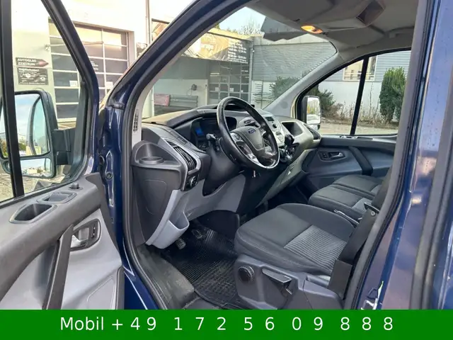 Ford Transit Custom view 10