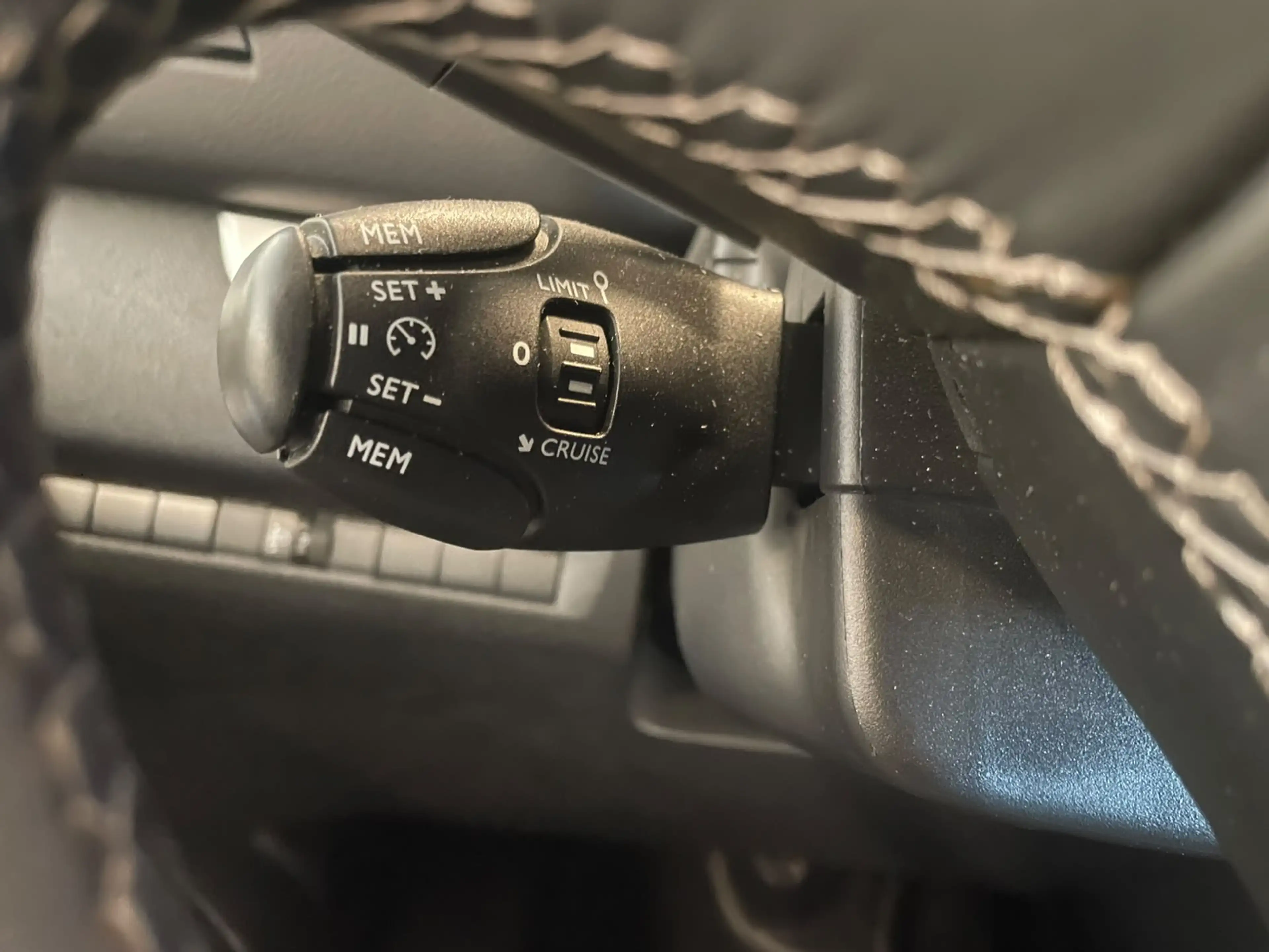 Peugeot Traveller L1H1 Rolstoelbus 4+1 XXL-Ombouw 150cm bodemverlagi — photo 16