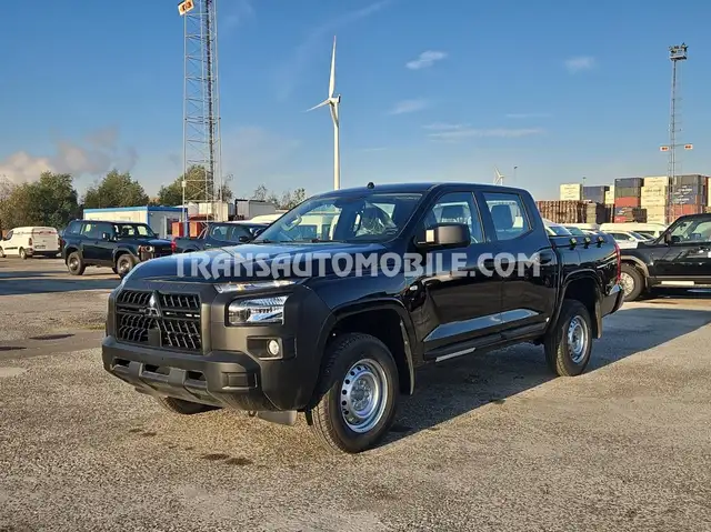 Mitsubishi L200 Pick-up Sportero GL 2.5L TURBO DIESEL - EXPORT OUT EU TROPICAL VERSION