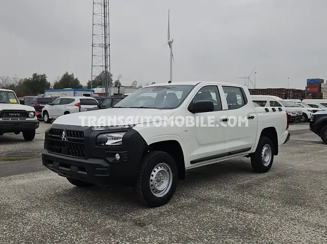 Mitsubishi L200 Pick-up Sportero GL 2.5L TURBO DIESEL - EXPORT OUT EU TROPICAL VERSION
