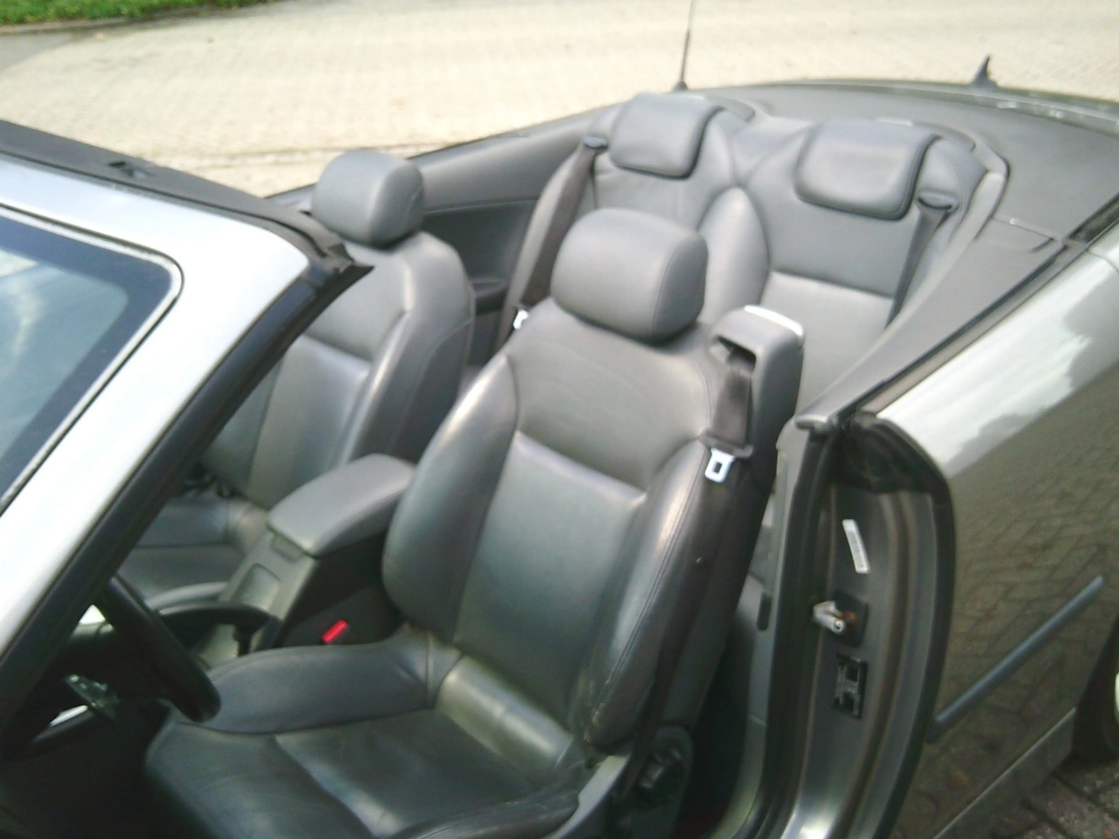 Saab 9-3 Cabrio 2.0t Vector — photo 9