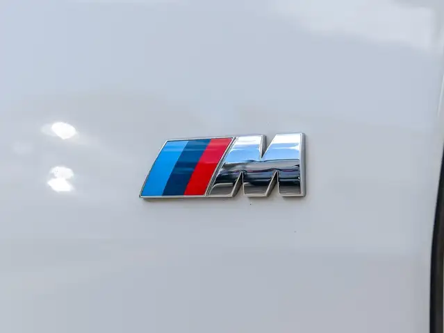 BMW I4 view 26