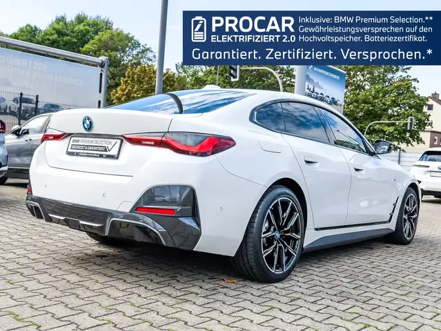 BMW I4 view 2