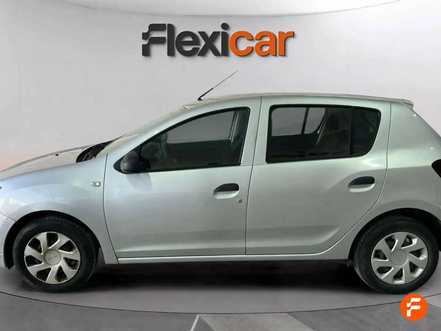Dacia Sandero Access 1.0 55kW (75CV) - 18 Amarillo - 2