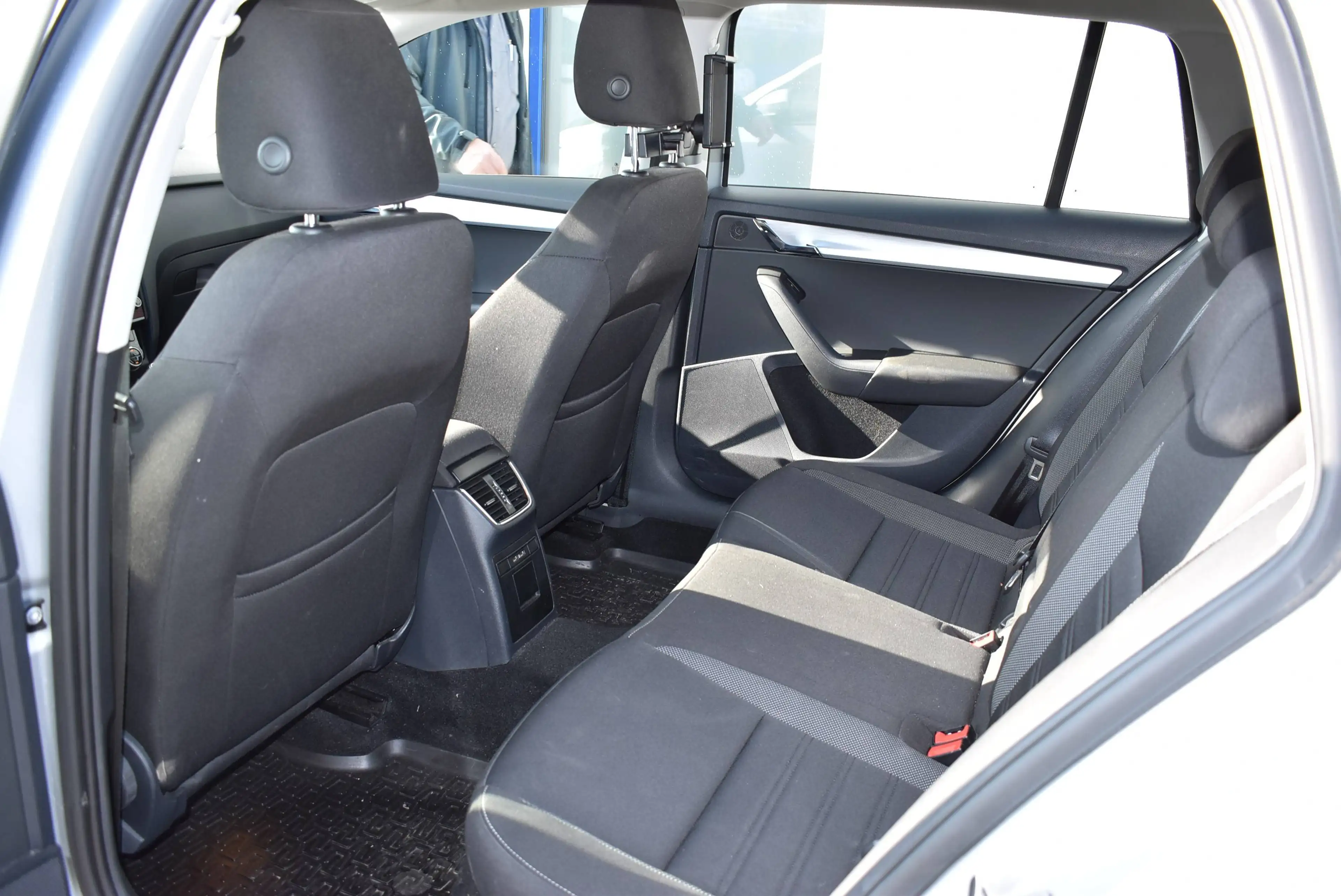 Skoda Octavia Ambition Limited Combi TDI — photo 4