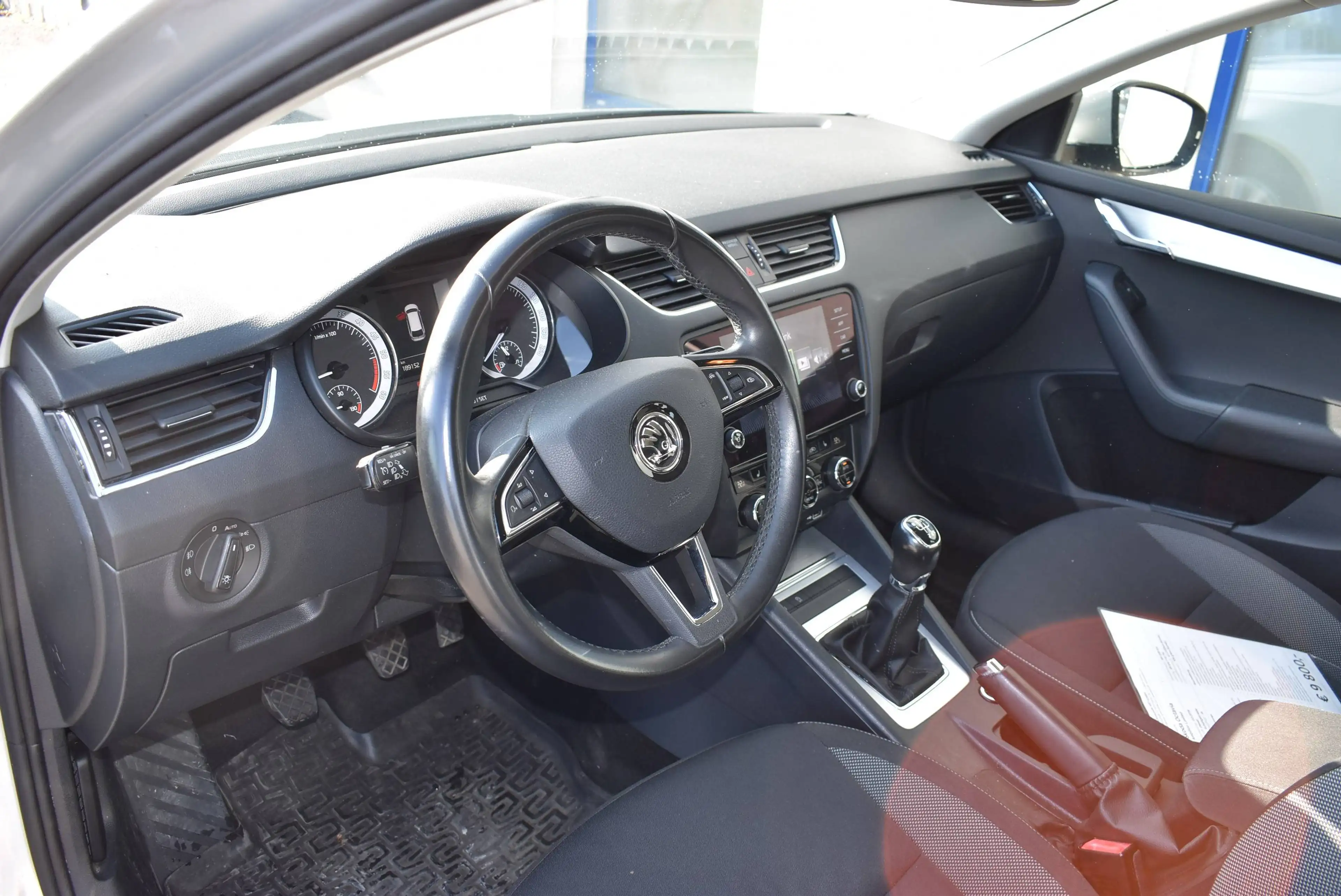Skoda Octavia Ambition Limited Combi TDI — photo 7