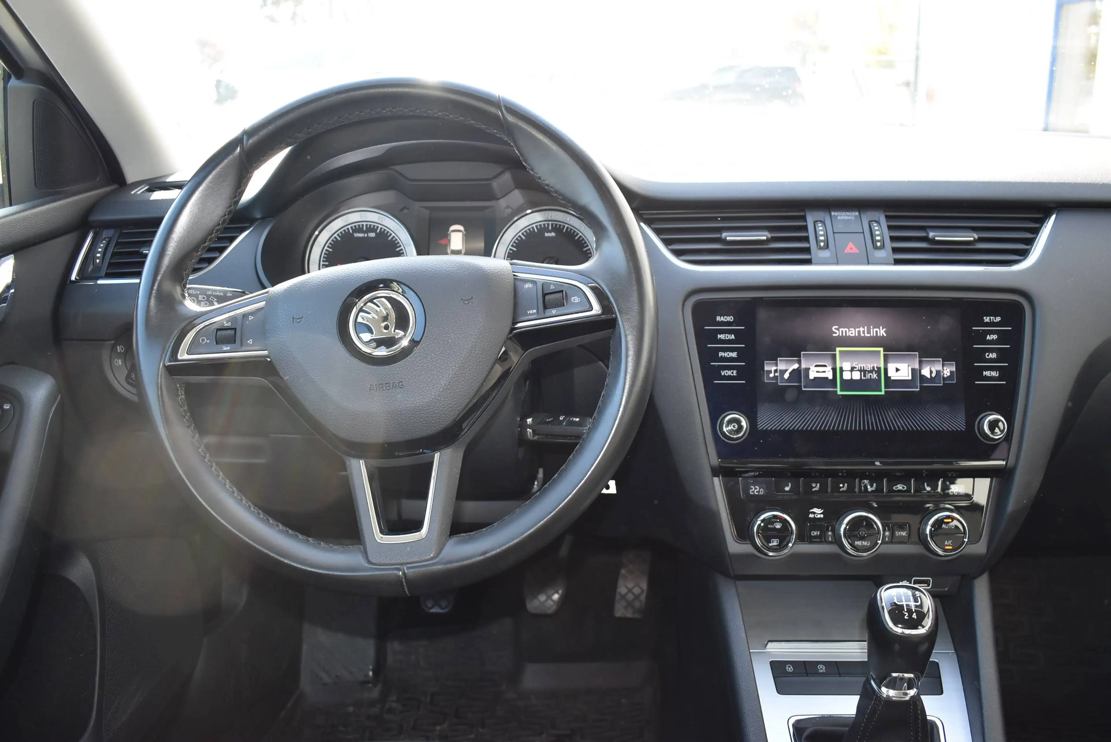 Skoda Octavia Ambition Limited Combi TDI — photo 5