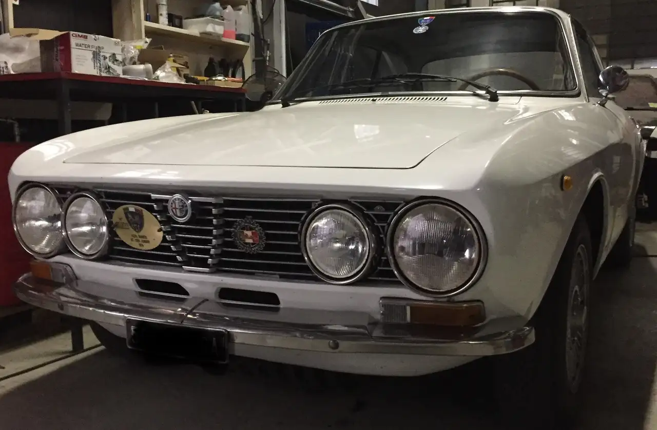Alfa Romeo GT 1300 Unificato, foto 10