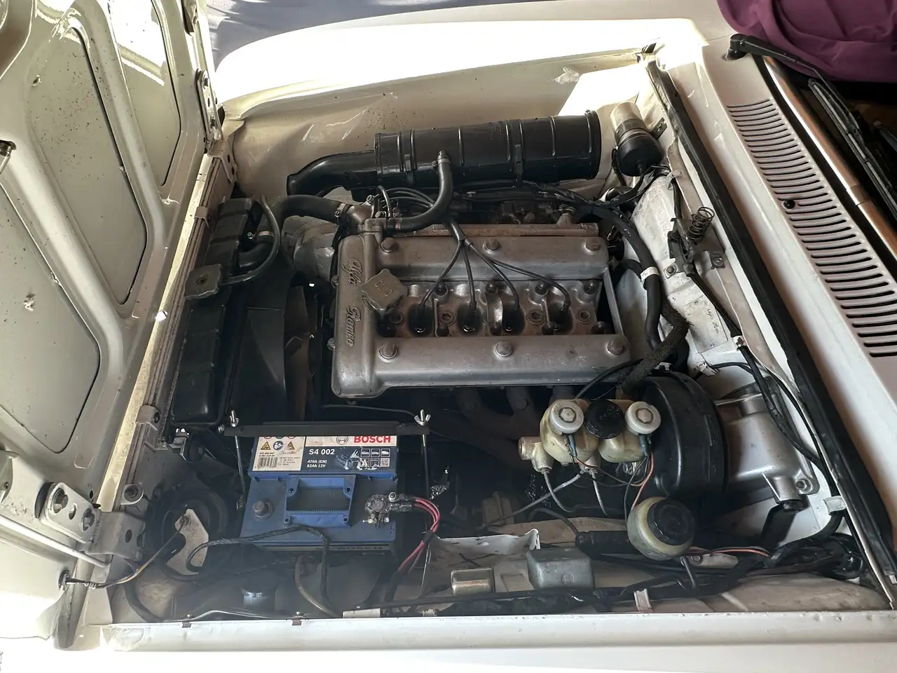 Alfa Romeo GT 1300 Unificato, foto 1