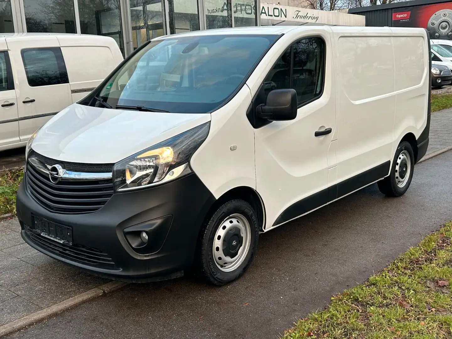 Opel Vivaro B Kasten Navi PDC Sitzhzg Sortimo Regale Blanc - 2