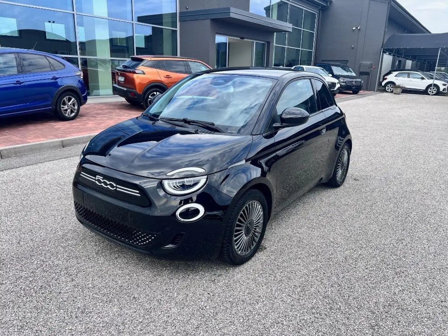 Fiat 500e Icon Berlina 42 kWh / BATTERIA GRANDE Nero - 1