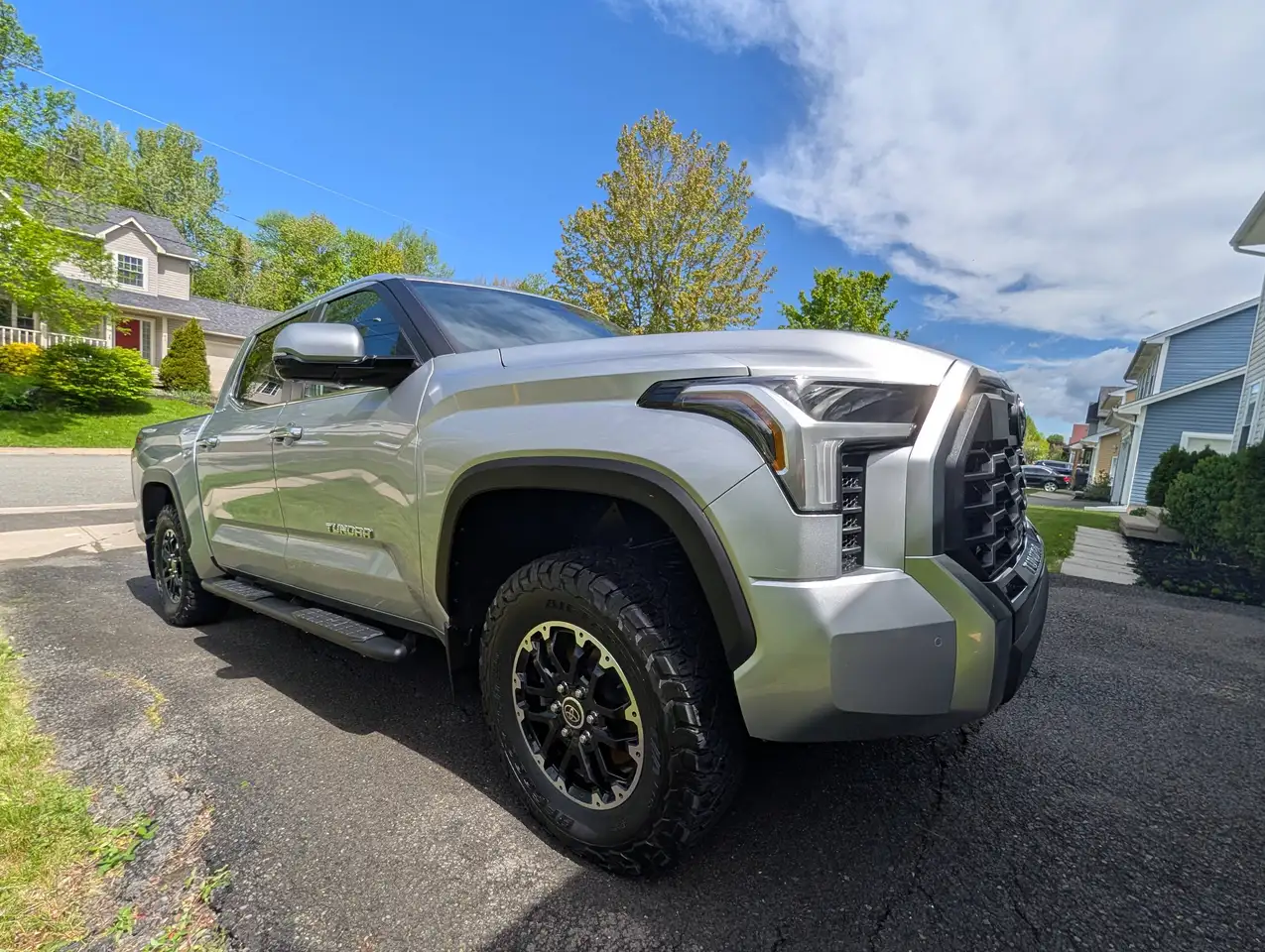 Toyota Tundra снимка Toyota Tundra
