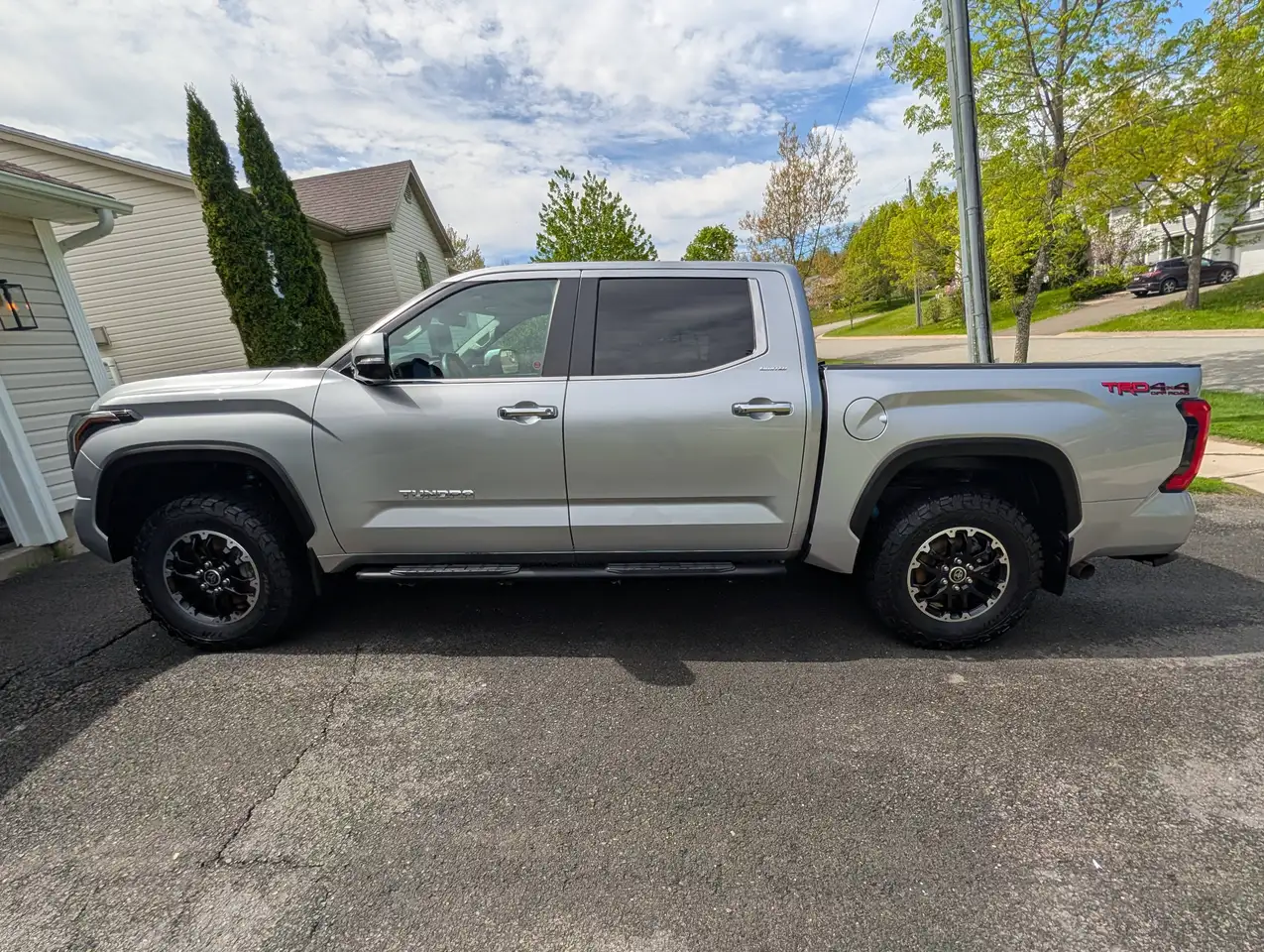 Toyota Tundra снимка Toyota Tundra