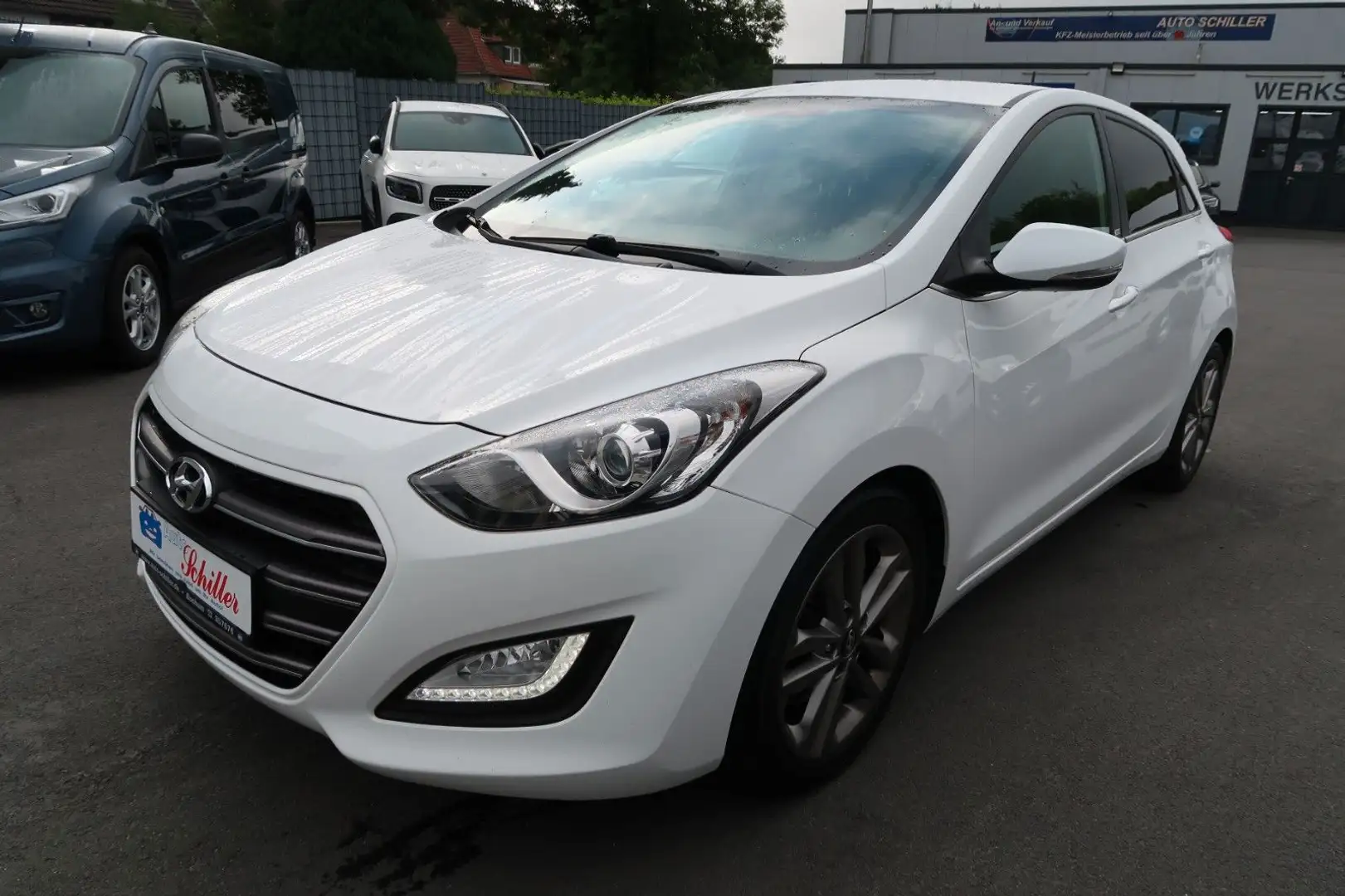 Hyundai i30 blue Passion # Automatik # Navigation Білий - 1