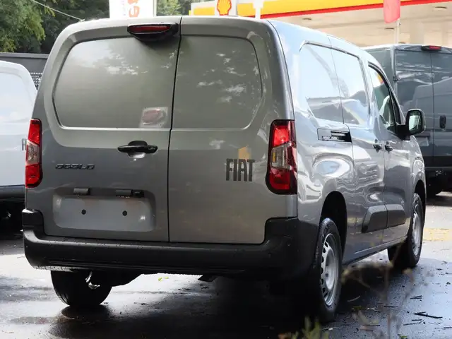 Fiat Doblo view 2