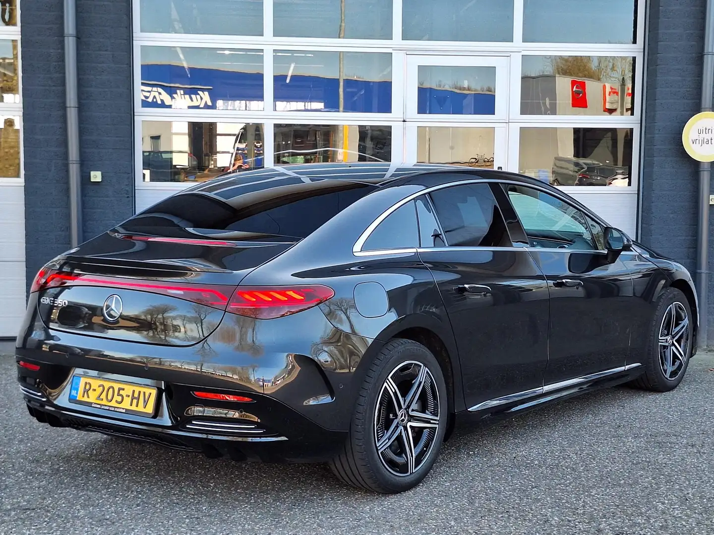 Mercedes-Benz EQE 350 350+ AMG Line 91 kWh | Memory pakket | Achteruitri Сірий - 2